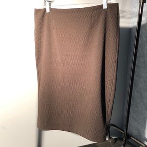 High waisted skirt